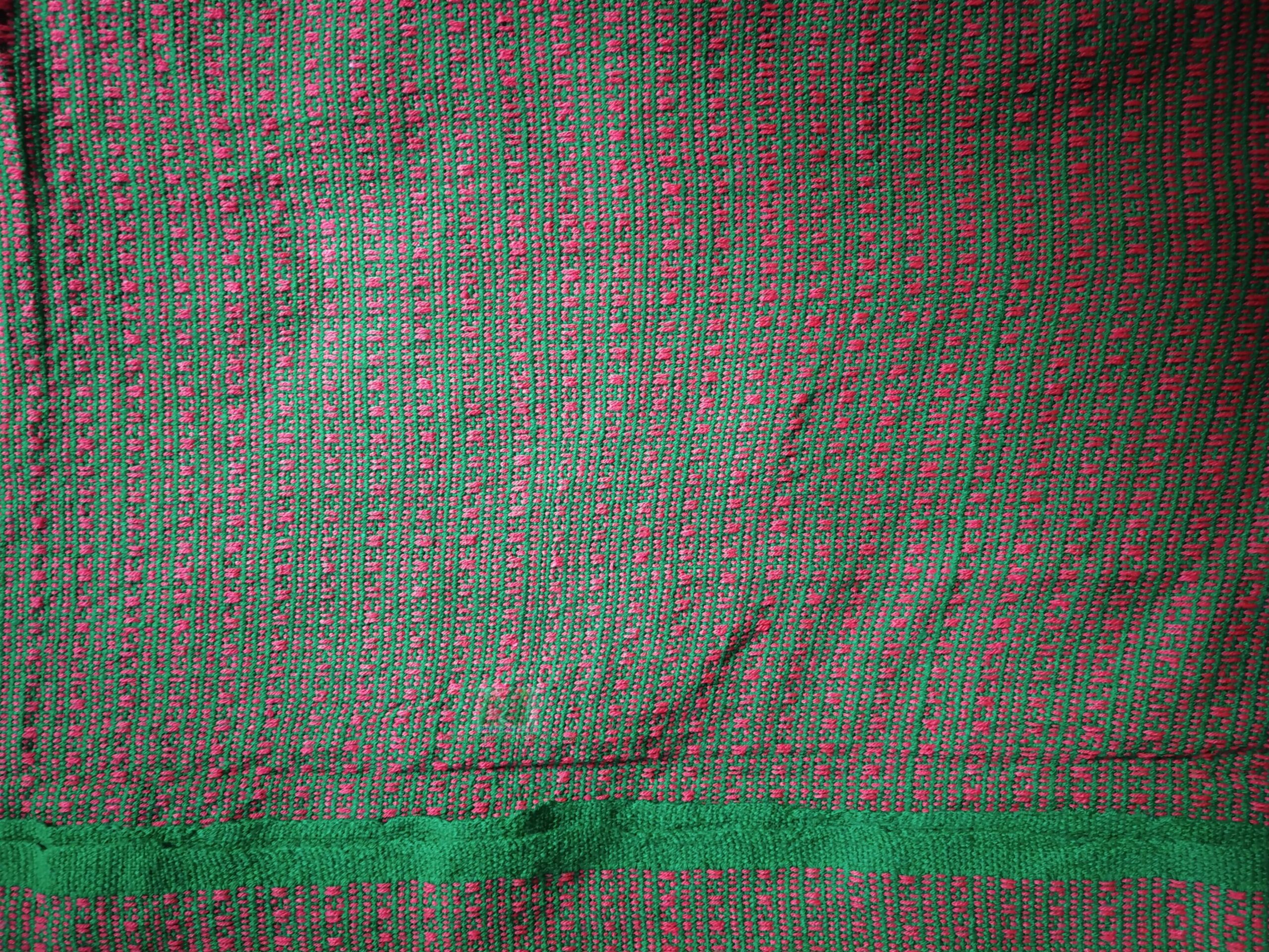 Naga Shawls – Premium GreenRedClassic - Paharizones